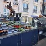 Taksim Terrapia Hotel 2*