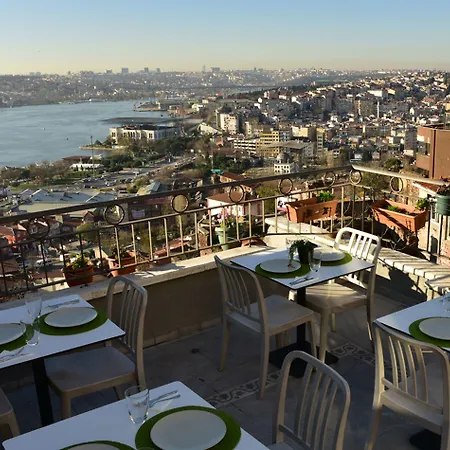 Taksim Terrapia 2* 이스탄불
