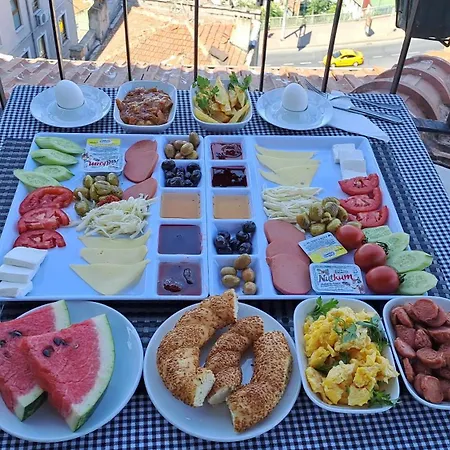 Taksim Terrace Szálloda 2*