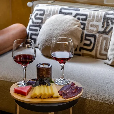 Taksim Terrapia Hotel 2*