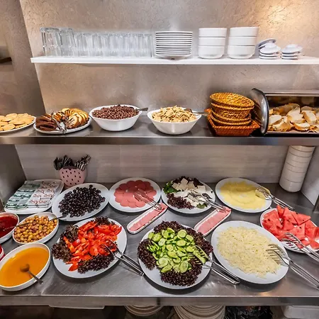 Hotel Taksim Terrapia 2*