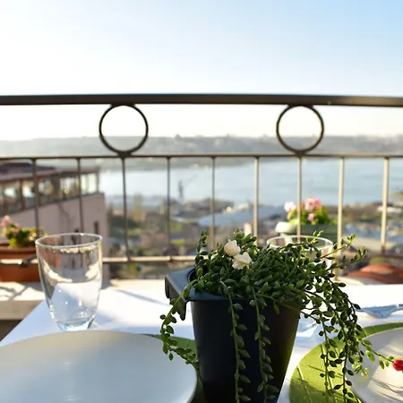 Taksim Terrapia Hotell