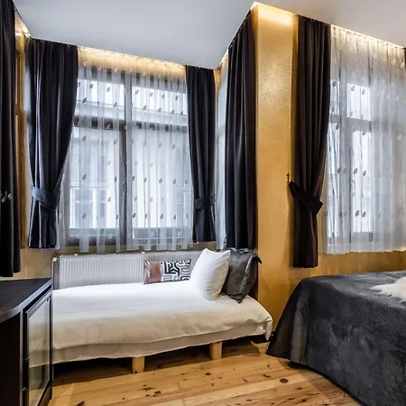 Hotell Taksim Terrapia 2*